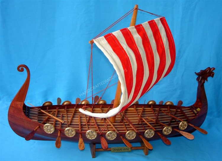 Drakkar Viking Ship
